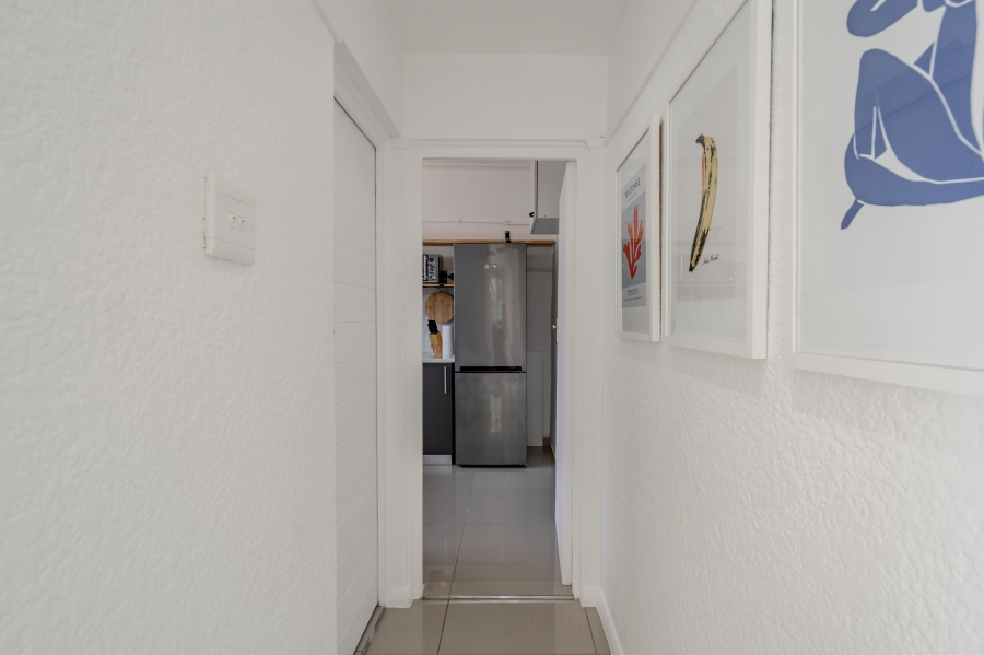 2 Bedroom Property for Sale in Three Anchor Bay Western Cape